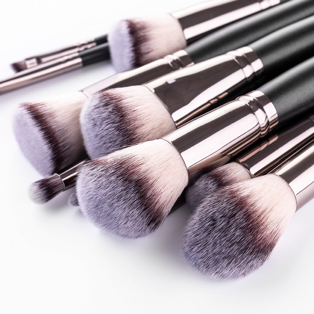 Complete makeup brush kit with 15 essential beauty tools