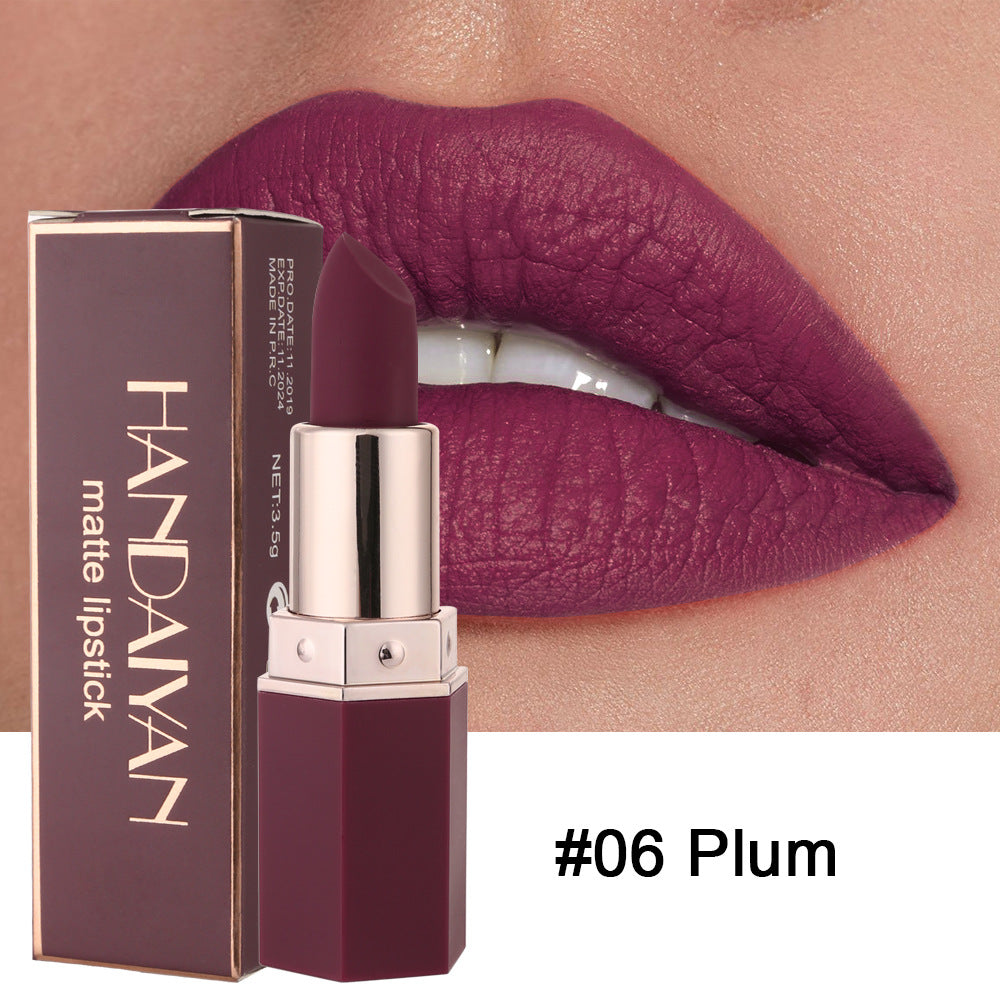 Nude matte lipstick for everyday makeup
